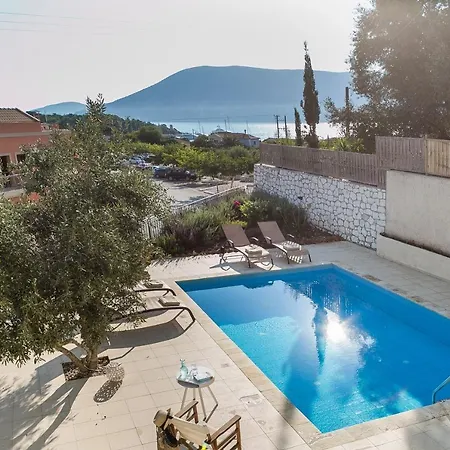 Isalos Holiday home