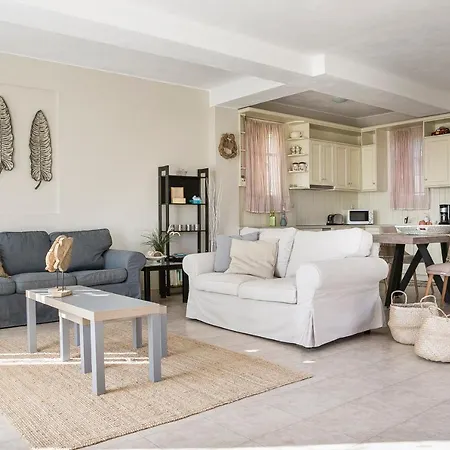 Holiday home Isalos *
