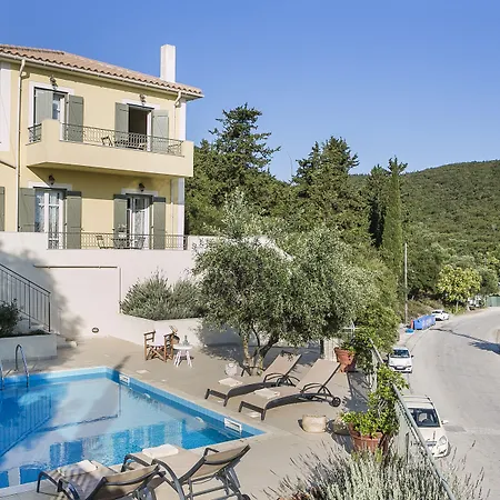 Isalos Ferienhaus *