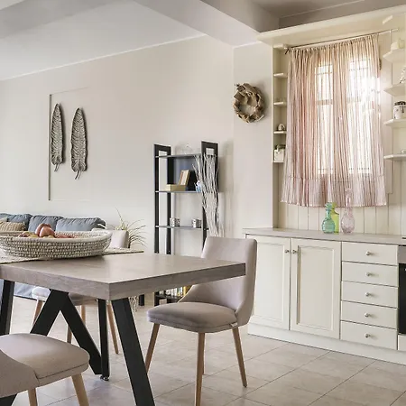 Isalos Ferienhaus *